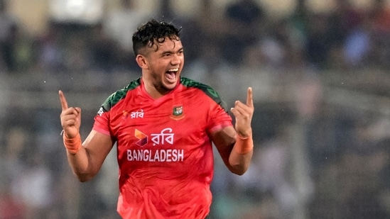 Bangladesh's Taskin Ahmed celebrates(AFP)
