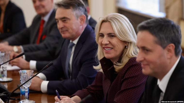 Bosnia: Voasakana ny tolo-kevitr'i Cvijanovic hanendry an'i Trump hahazo ny loka Nobel