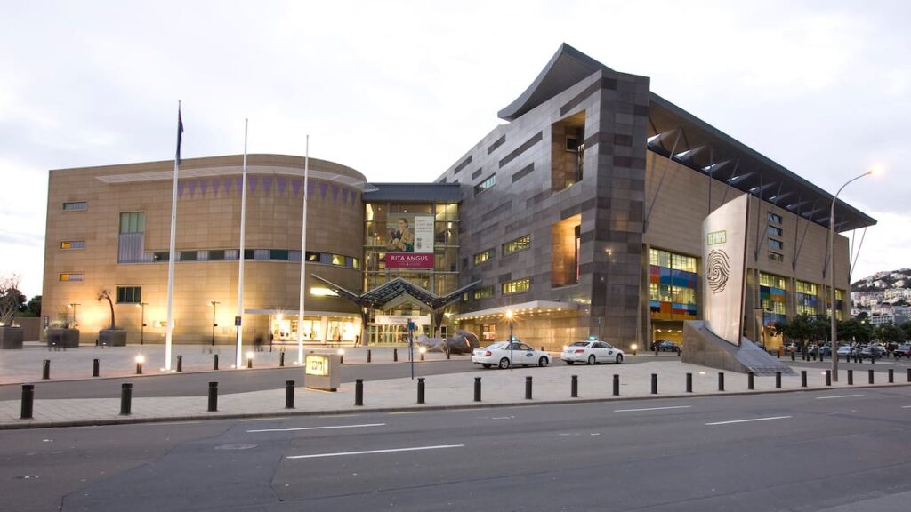 Te Papa forecasts $13m deficit, downgrades visitor targets