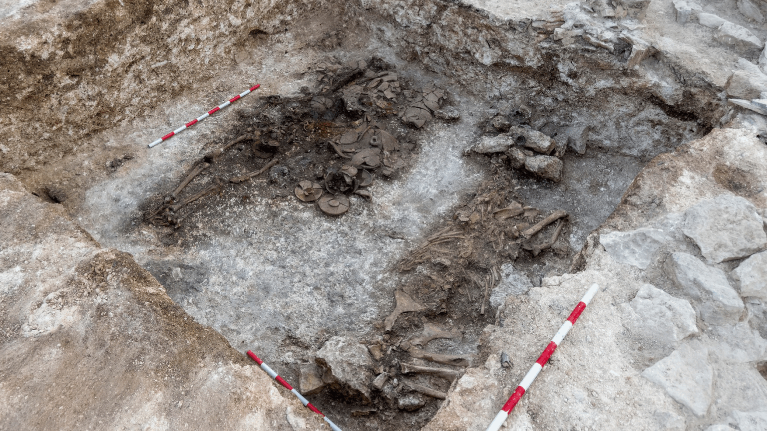 2,100-year-old skeleton of warrior nicknamed ‘Lord of Sakar,’ buried in a stunning gold wreath, unearthed in Bulgaria two burials in the ground, including a man and a horse