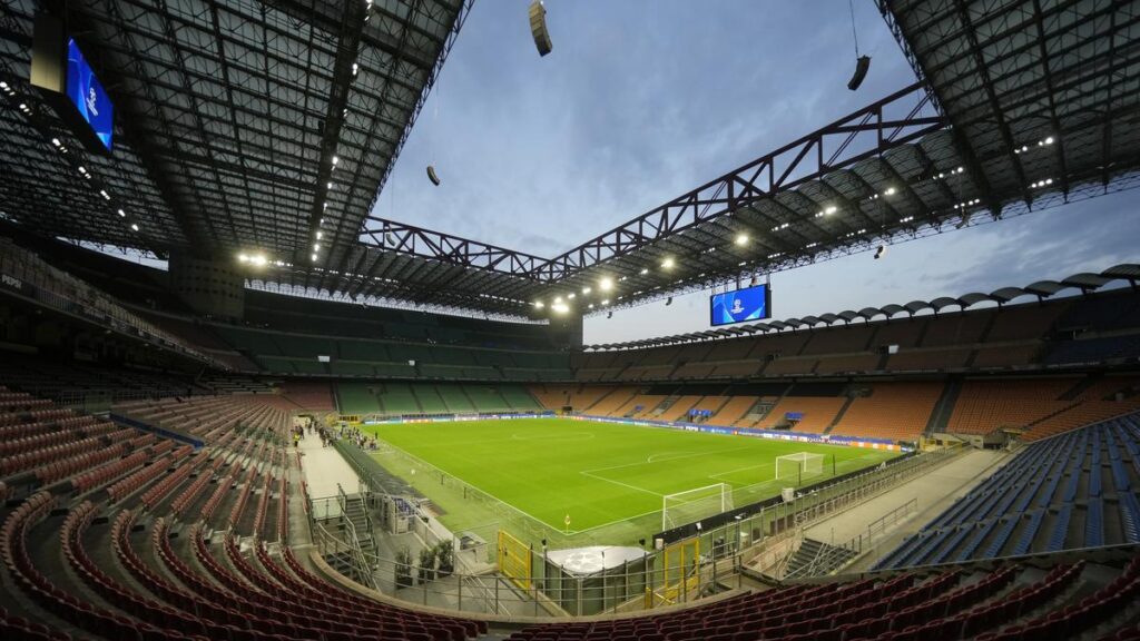 Football chief fears that outdated stadiums can cost Italy euro 2032 hosting