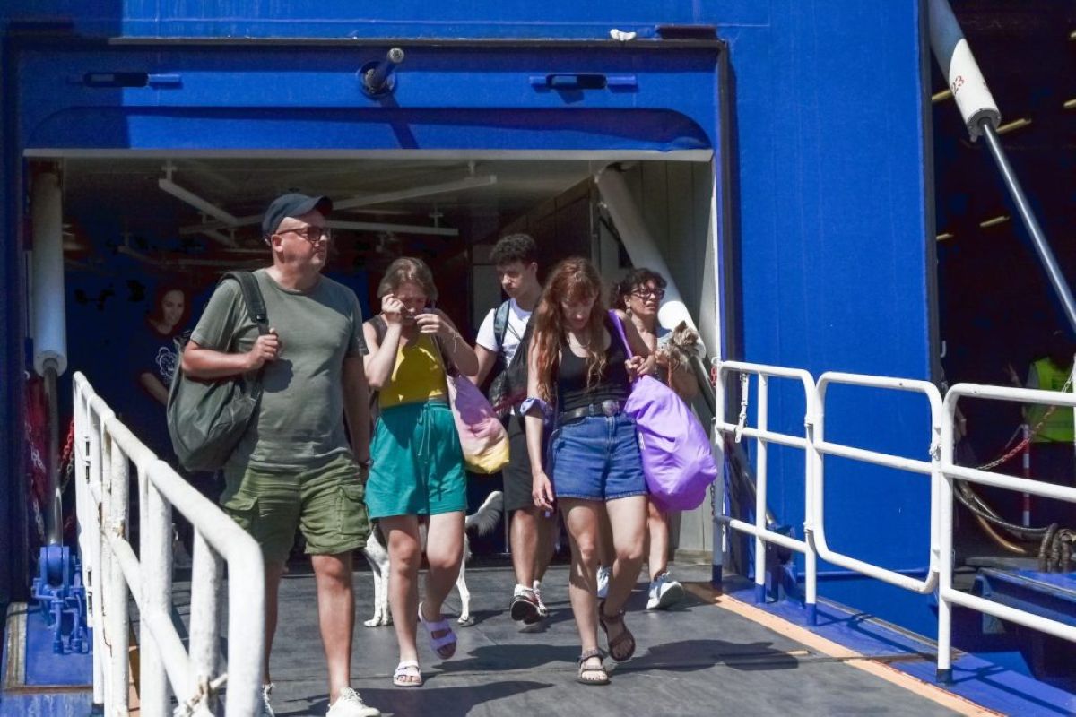 Greeks no holiday