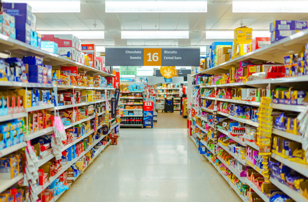 Consumer Basket in Bosnia and Herzegovina amounts to over 3,200 BAM