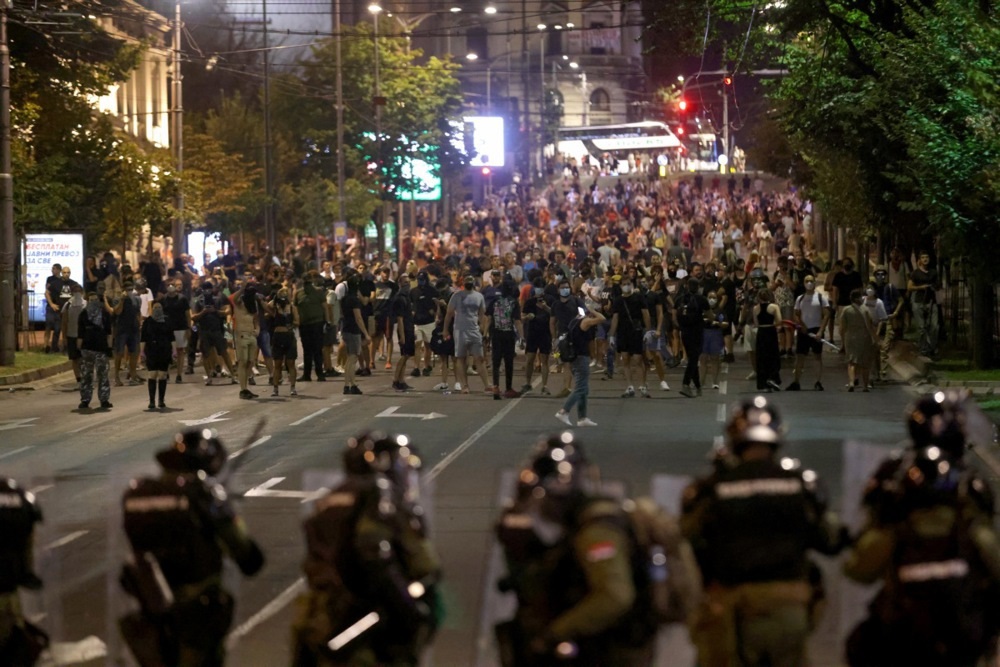 Attacks on journalists reach unprecedented levels amidst ongoing anti-government protests – ipi.media
