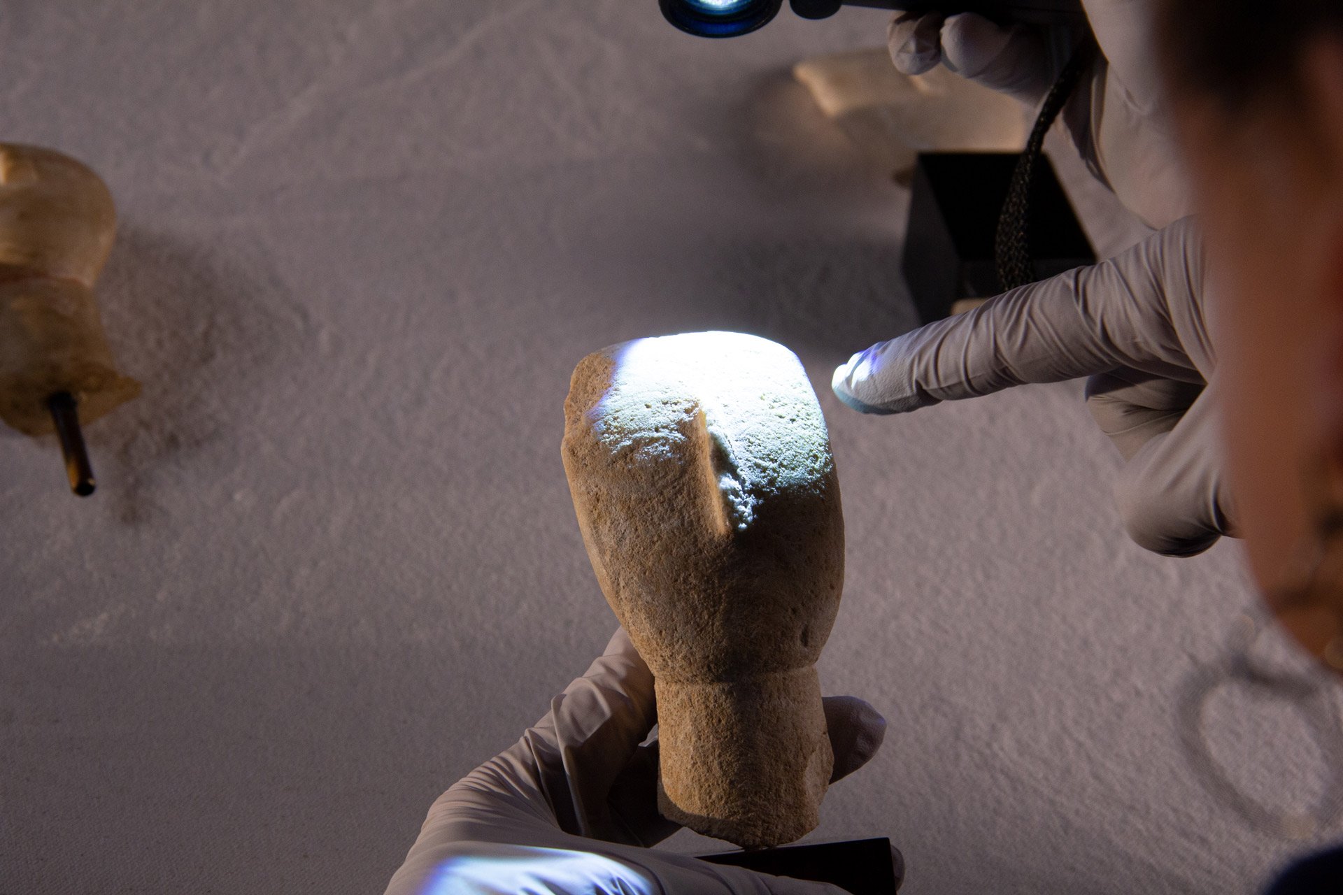 Keros cycladic figurine