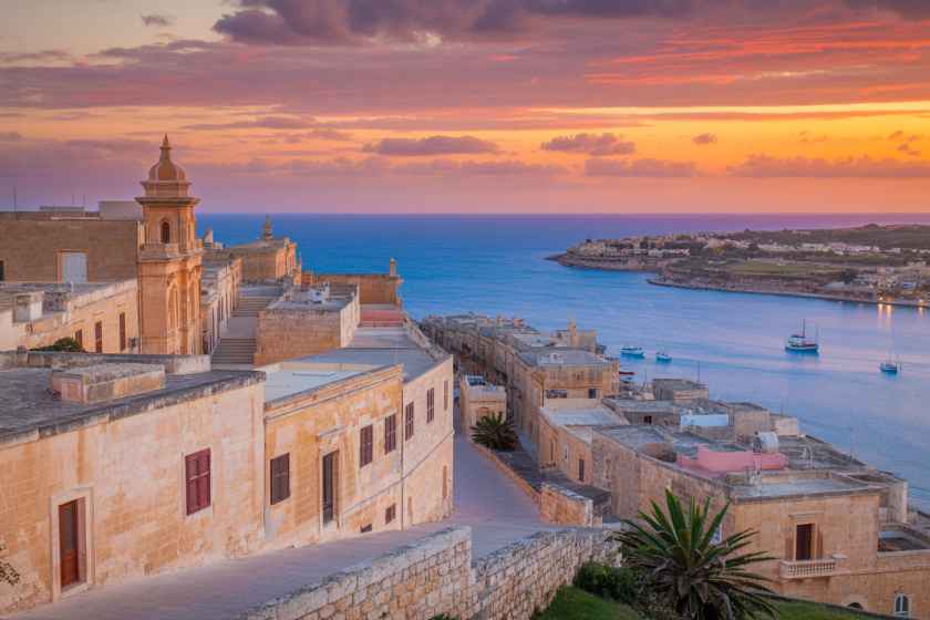 Rising Airfares in Malta Don’t Deter Tourism, but Challenges for Travelers Loom