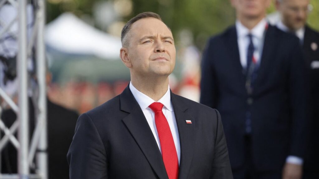 Polish President Vetoes Bill Extending Social Benefits for Ukrainians ━ The European Conservative