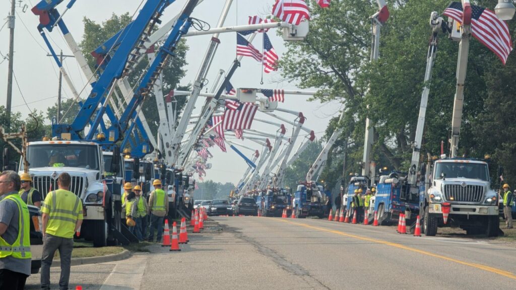 Utility workers honor Consumers Energy employee killed in crash