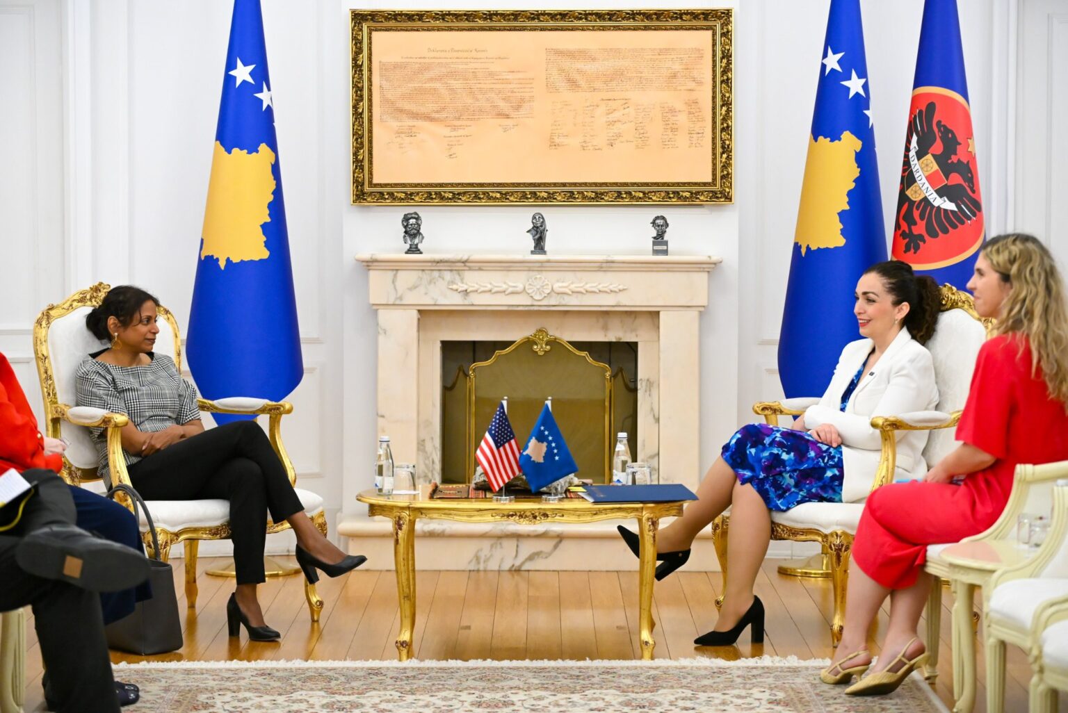Osmani announces yesterday's meeting with Prattipati, one of the topics being "the constitution of the Assembly and further steps"