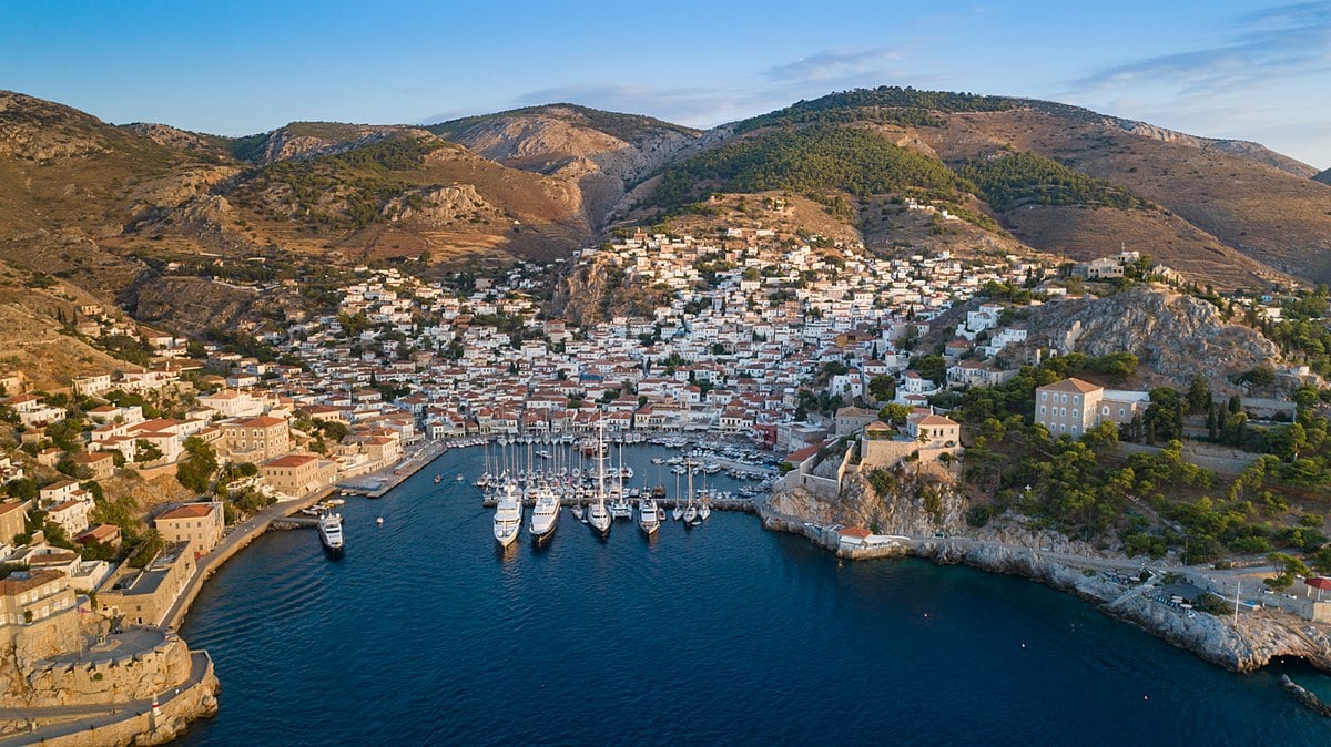Hydra Island