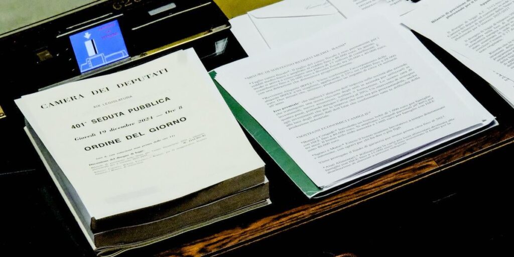 Italy loses a lot of money because of badly written laws - the post