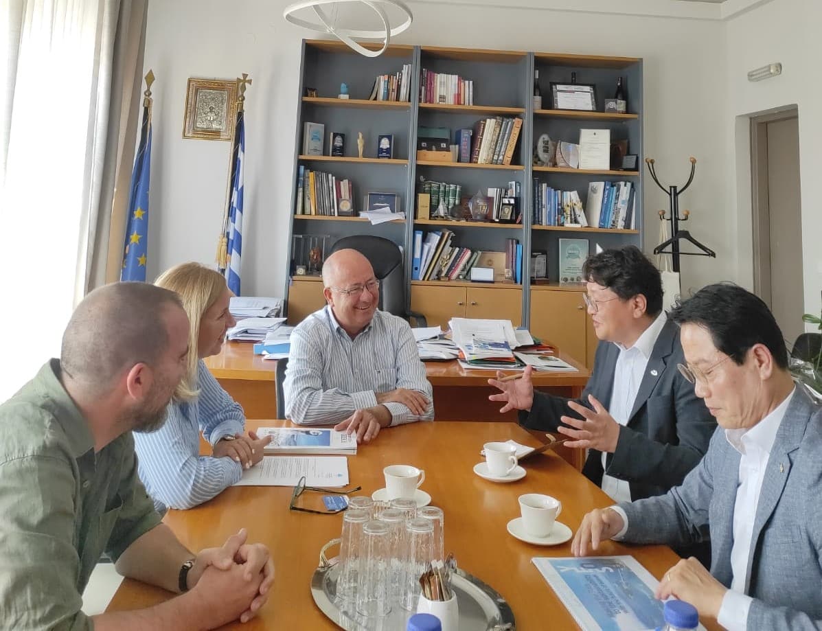 Officials from Santorini and South Korea