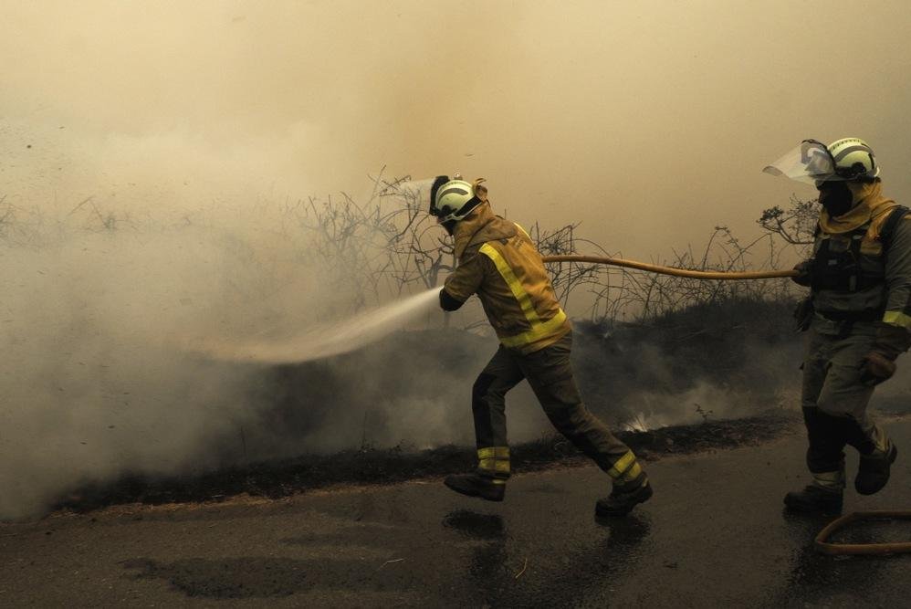 Spain warns of 'extreme fire danger' amid heat wave