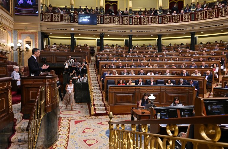 Sanchez's Mounting Political Challenges Spell Trouble for Spain