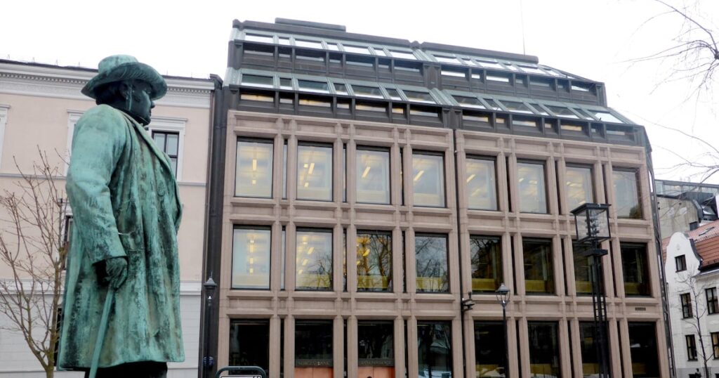 Norway asks wealth fund to review Israel assets after uproar 