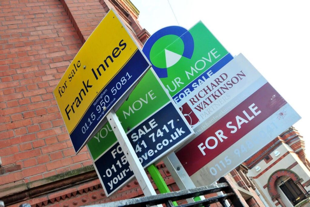 Average price tag of homes fell by £10,000 over summer, property giant claims