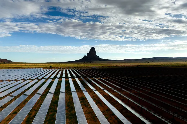 Arizona regulators begin process to repeal state’s renewable standard