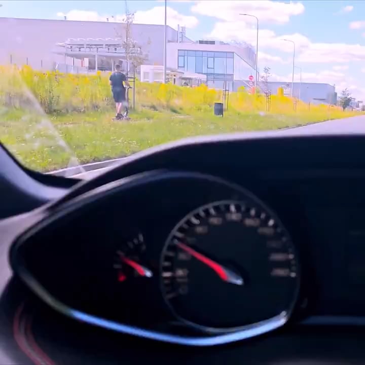 66 km/h scooter on the pavement. What solutions do you suggest that it is safe on the pavements again?