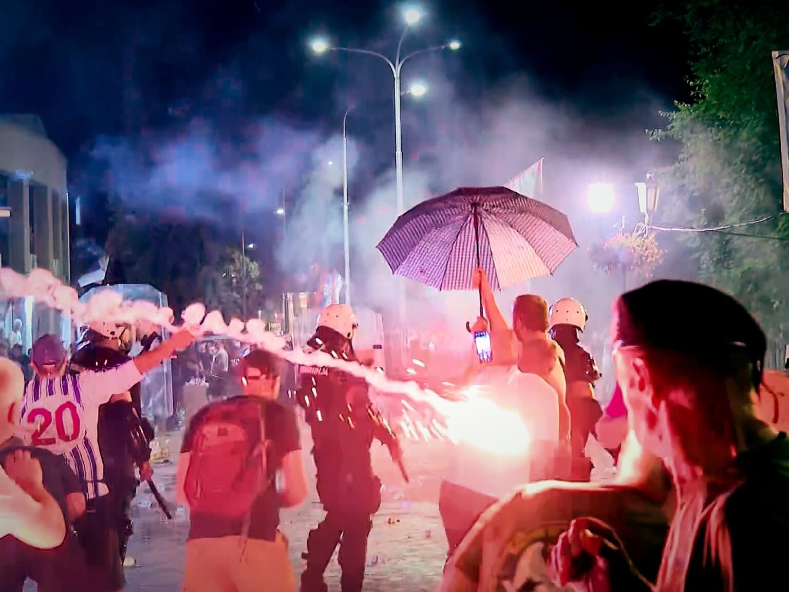 Dozens injured in Serbia as clashes erupt at antigovernment protests | Protests News