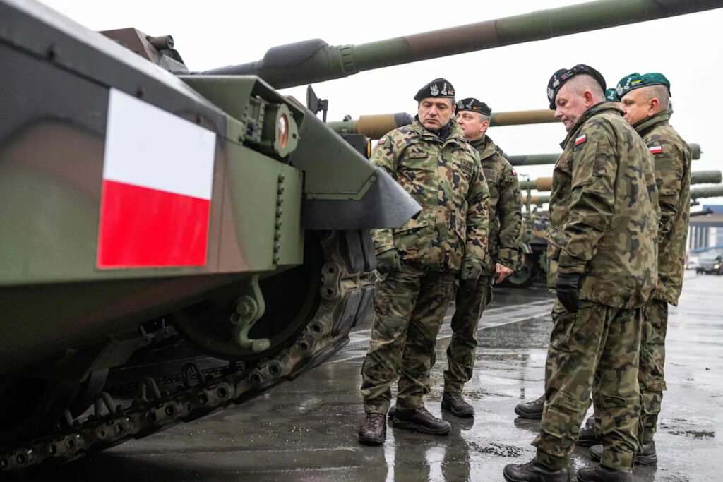 Poland doubles down on South Korean tanks with $6.5 billion deal Yahoo news home