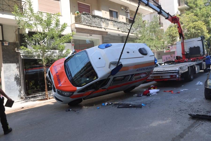 Ended up the patient who carried the ambulance who was overturned in Goudi