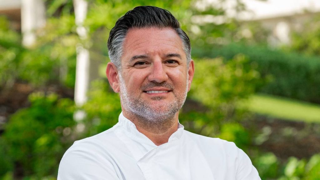 New head chef from Greece takes helm at Big Island’s Meridia restaurant along Kohala Coast : Big Island Now