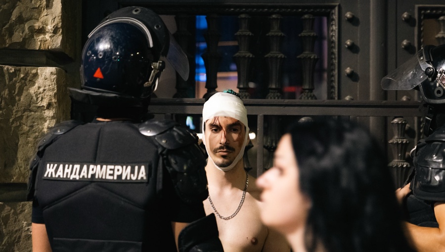 bne IntelliNews - Serbia accused of supporting violent groups to suppress protests