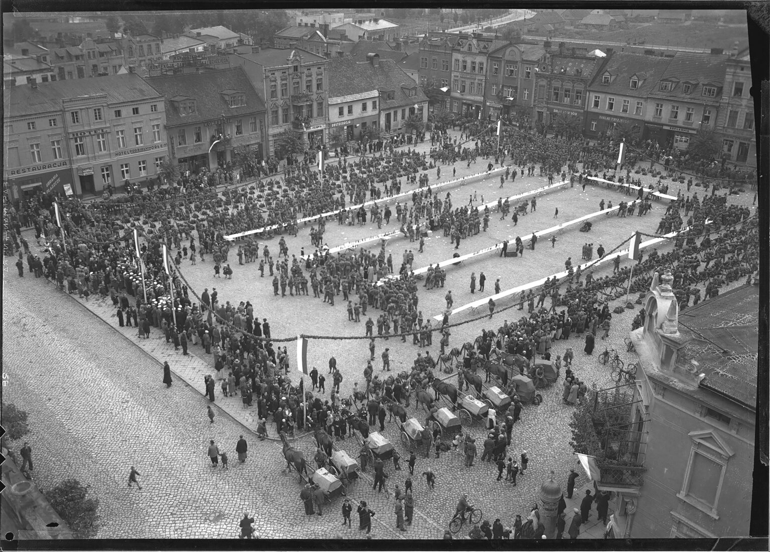 Can anyone help me with the location of this photo? Can anyone help me with the location of this photo?