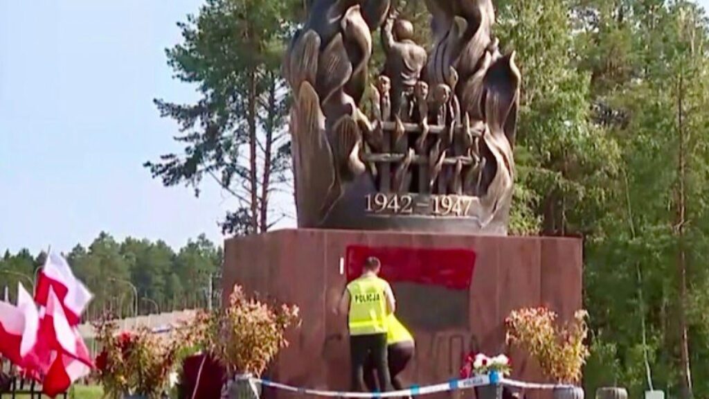 Polish police detain Ukrainian teens suspected of vandalizing massacre memorial