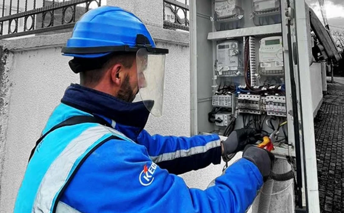 The massive disconnection of businesses that have not entered the free market begins, KEDS mentions over 1400 meters: We have mobilized teams across Kosovo
