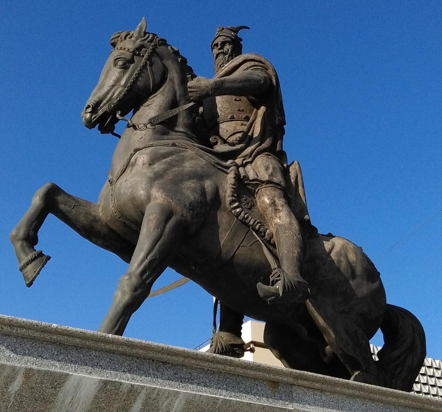 If there were fewer documents about him (example Hercules, Achilles) would it be possible for Skanderbeg to be considered a God?