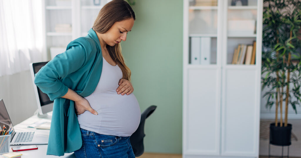Is It Time? Spotting the Early Signs of Labor