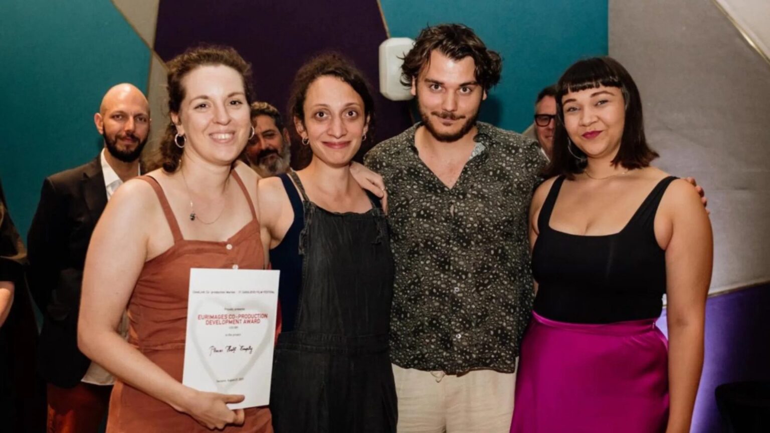 Places Half Empty: Building Independent Cinema Without State Support in Hungary Places Half Empty: Building Independent Cinema Without State Support in Hungary