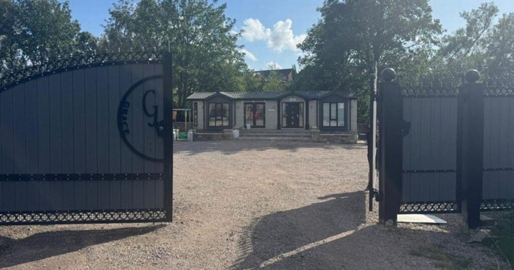 ‘It's clear travellers aren't welcome here - but we won't go quietly’