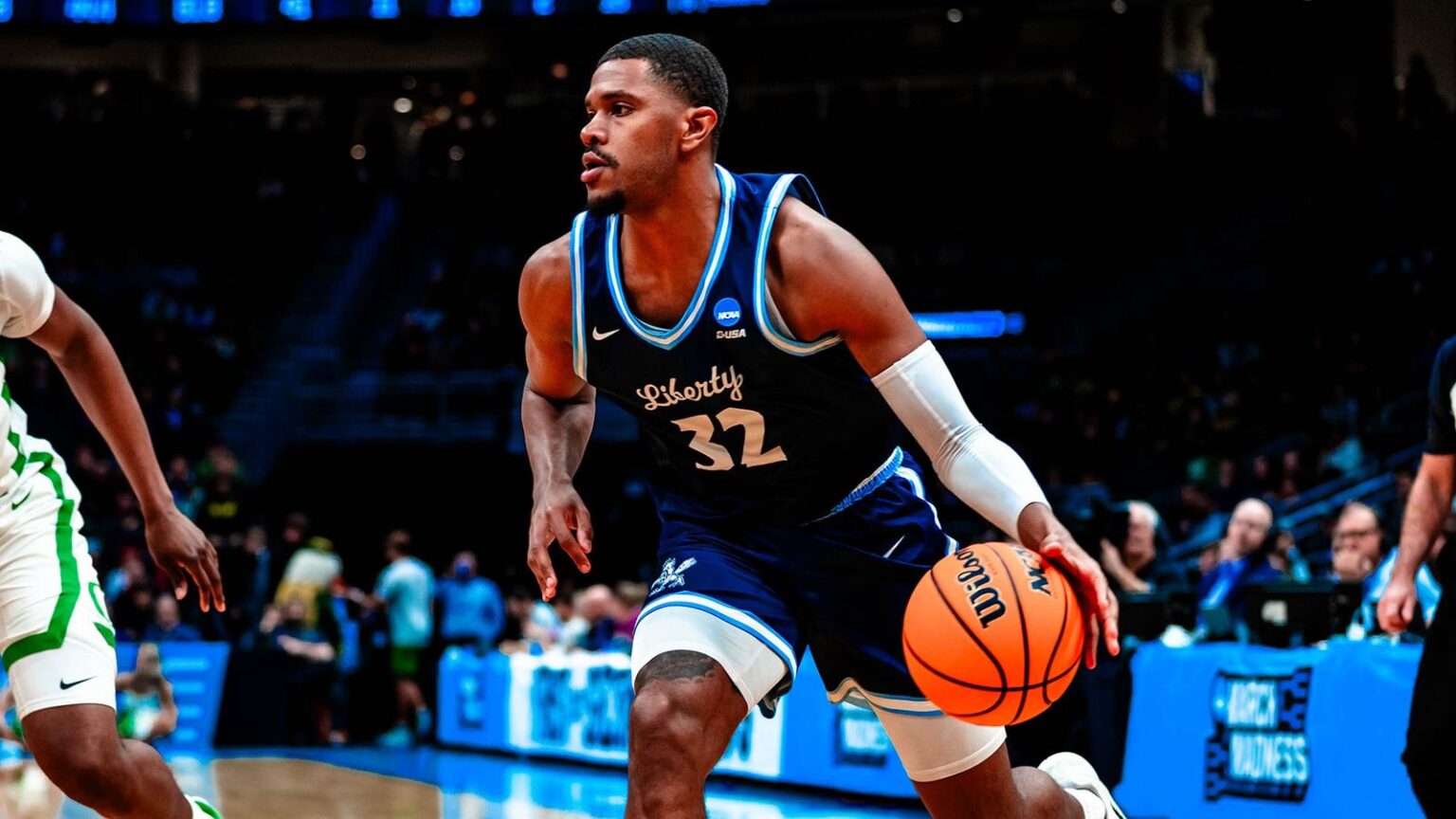 Maughmer Signs 1st Pro Contract With Zielona Góra in Poland Carter Bank - Updated Logo November 2024