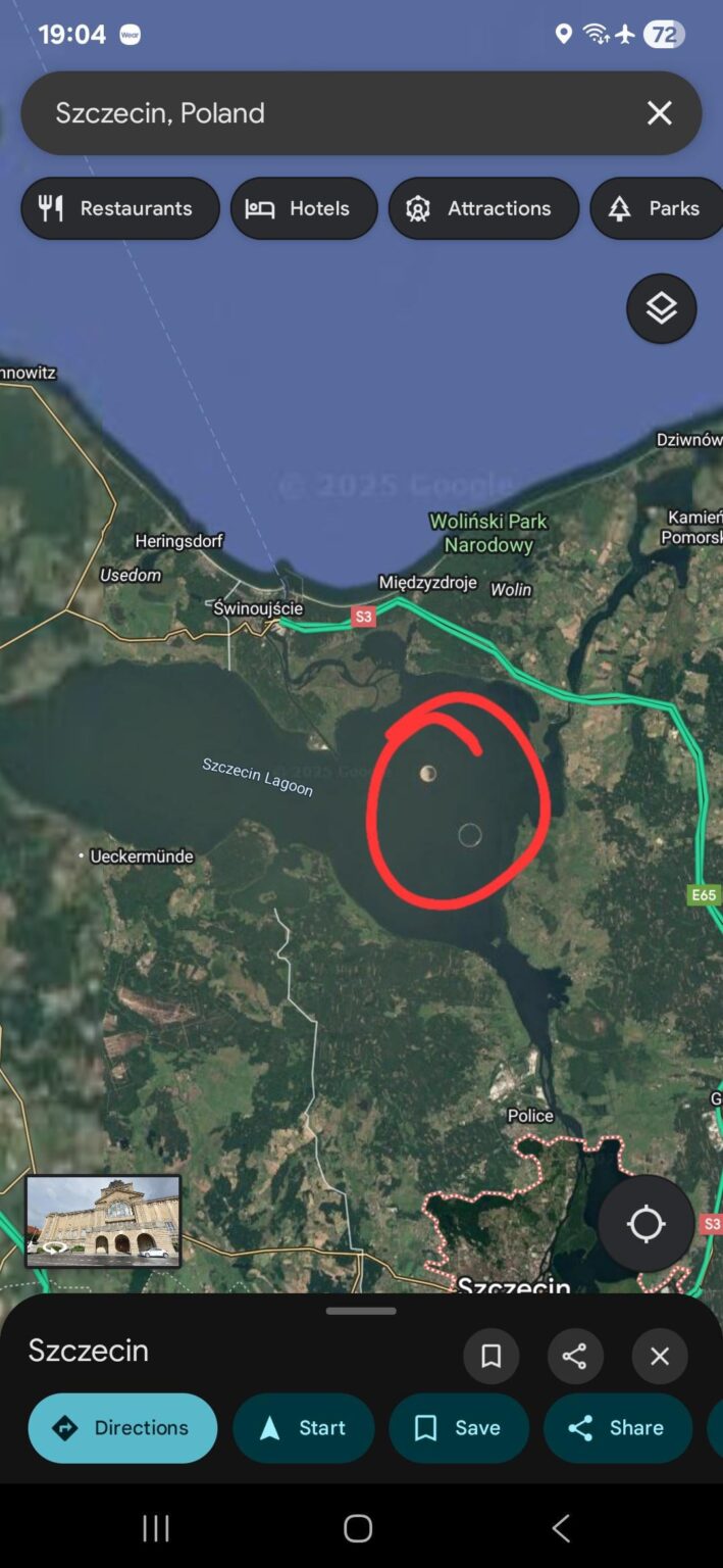 Flying over Szczecin Lagoon. What are these perfect circles? When I zoom in on Google earth, it reverts to old photos when there was nothing there.