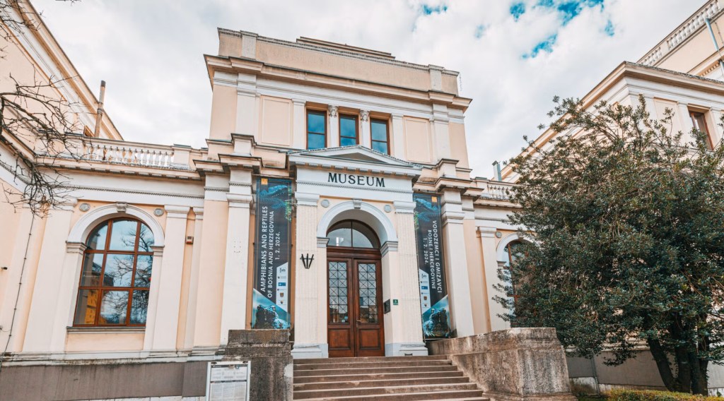 Bosnian national museum says proceeds from display of Sarajevo Haggadah will go to ‘helping Palestine’
