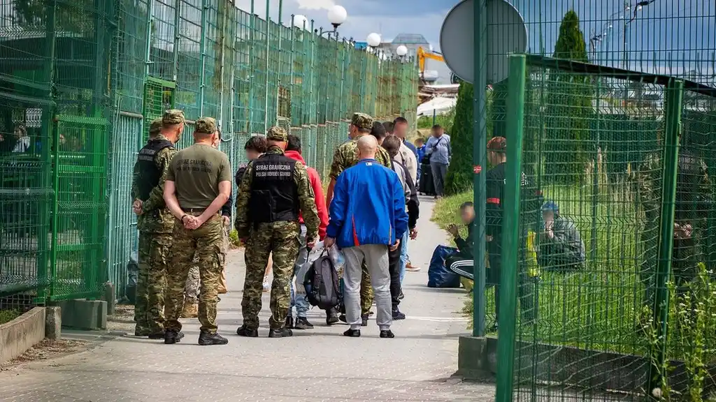 Poland Deports Ukrainians Over Public Safety Concerns Amid Cultural Event Tensions