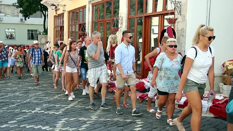 Media in Tirana: Number of tourists from Kosovo to Albania decreases, number of those from Serbia increases