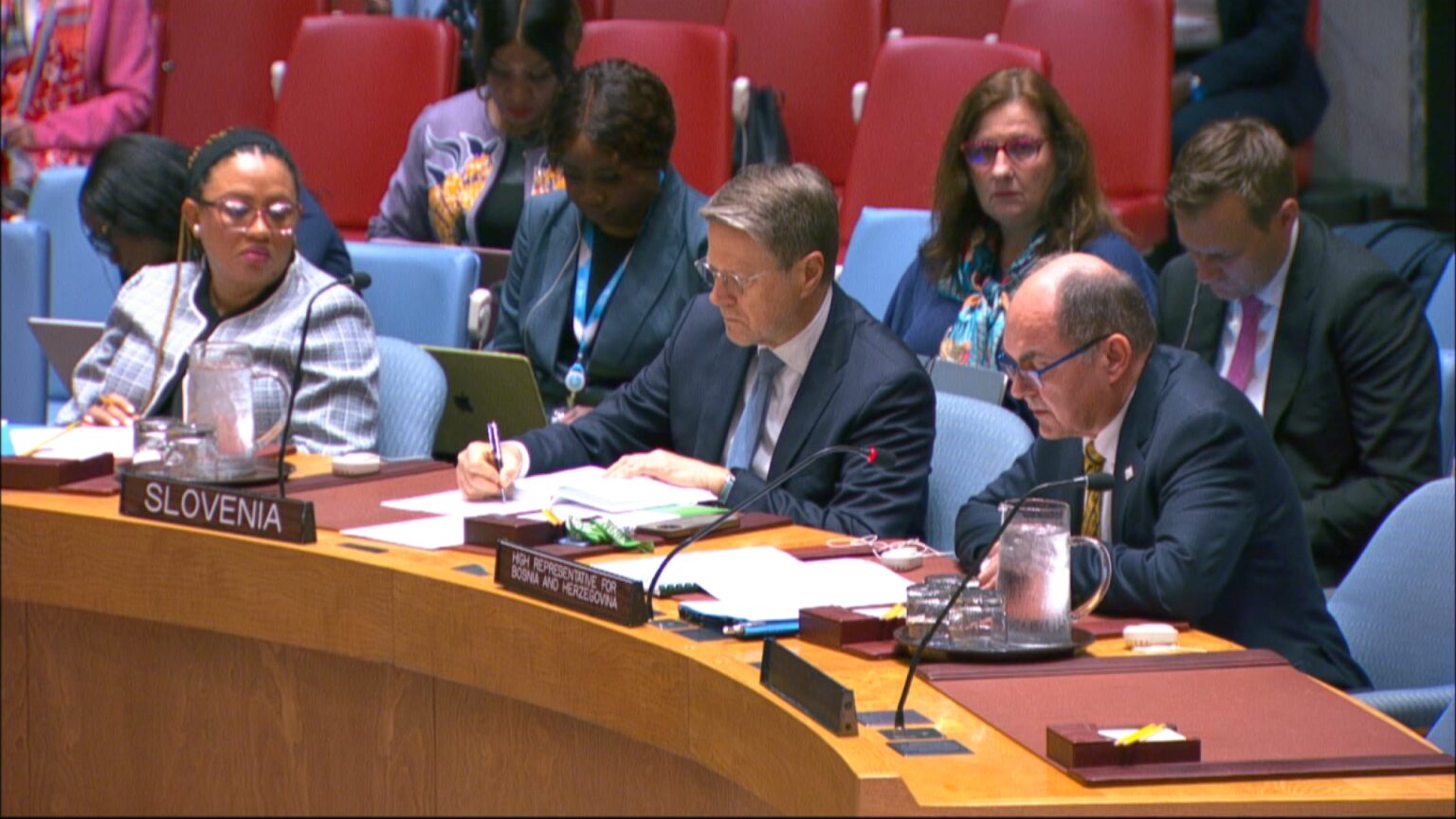 UN / BOSNIA AND HERZEGOVINA