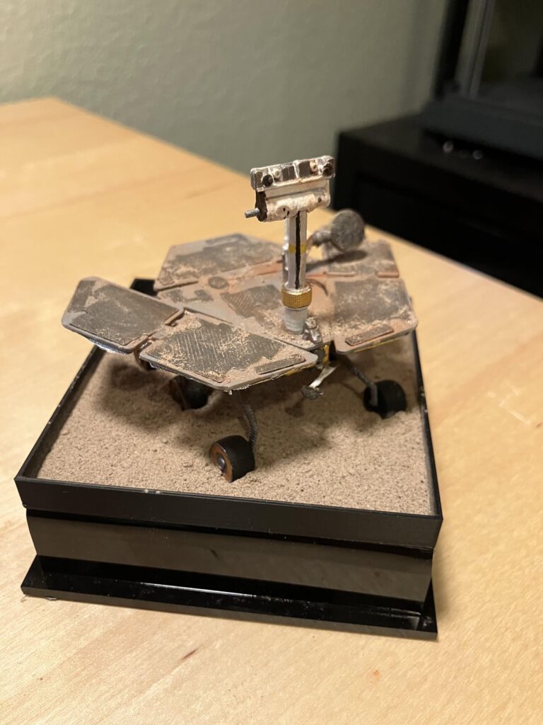 Dusted my Opportunity model with real Mars regolith simulant