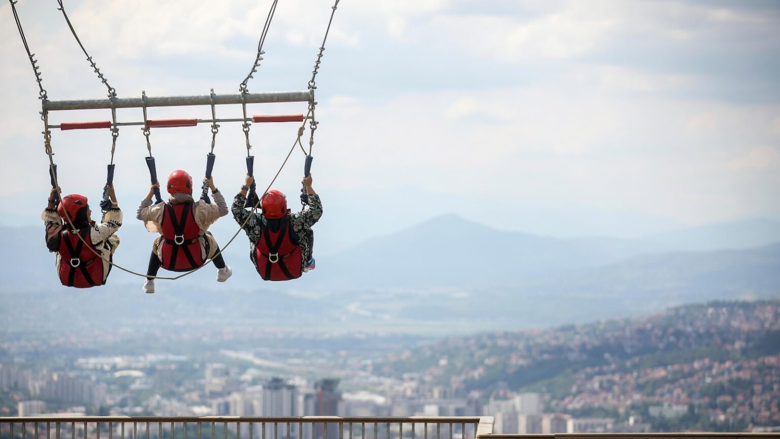Bosnia’s mountain resorts pivot to summer tourism as climate changes Bosnia's mountain resorts pivot to summer tourism as climate changes