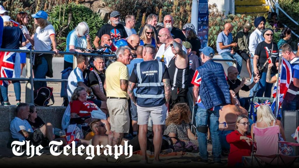 ‘Vigilante’ force plans patrols in crime-hit seaside town
