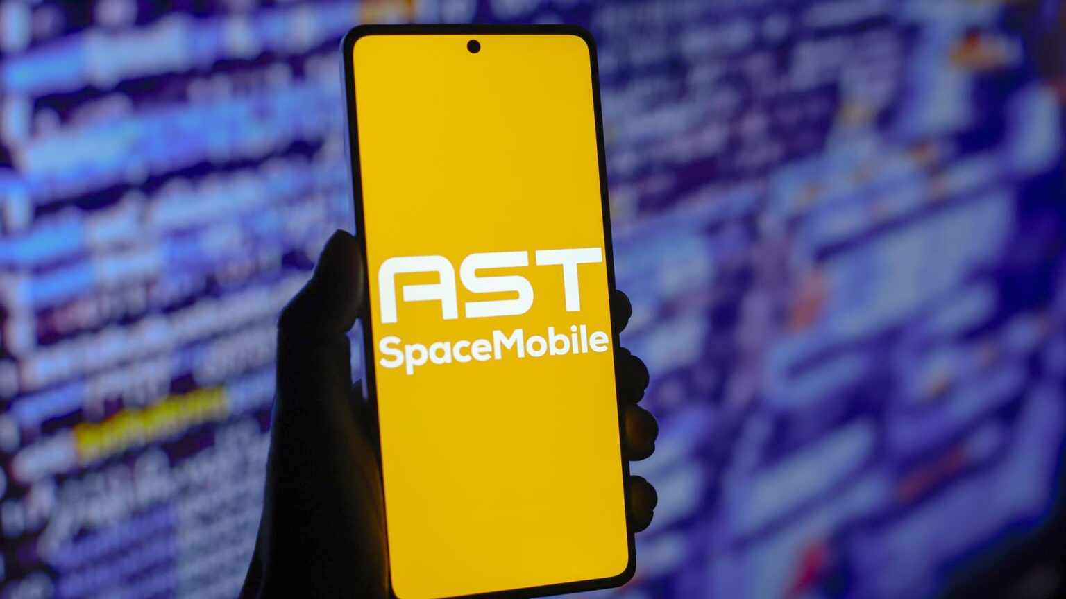 SpaceX rival AST SpaceMobile prepares to deploy nearly five dozen satellites