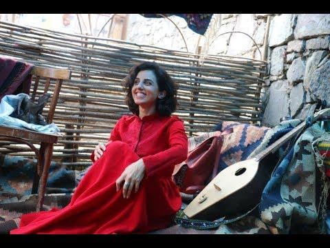 Nino Nakuri | Cradle of the Sun | Nino Nakeuri | Mzis akvani