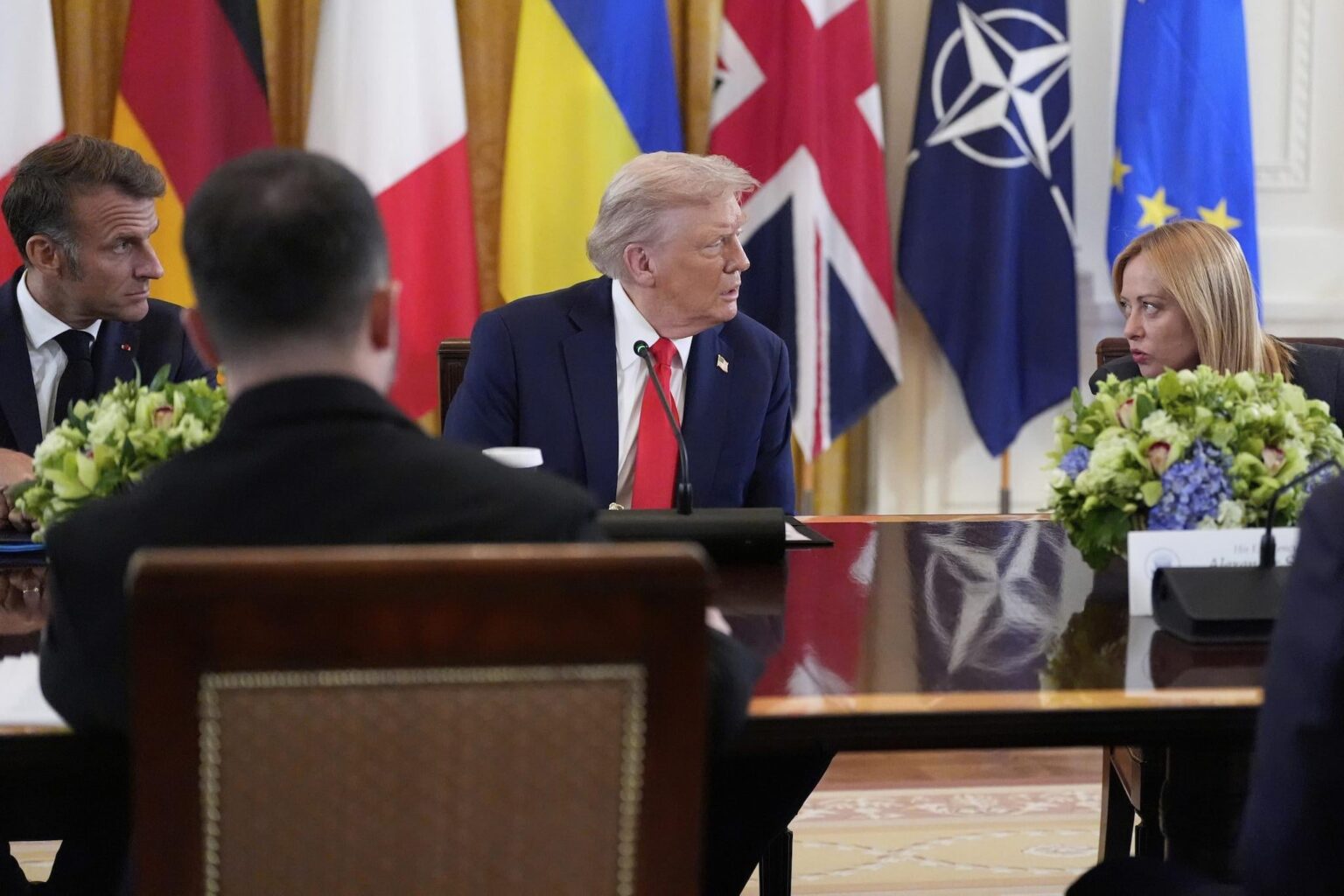 "I never want to talk to the Italian press": Meloni confesses to Trump the allergy to the questions of journalists