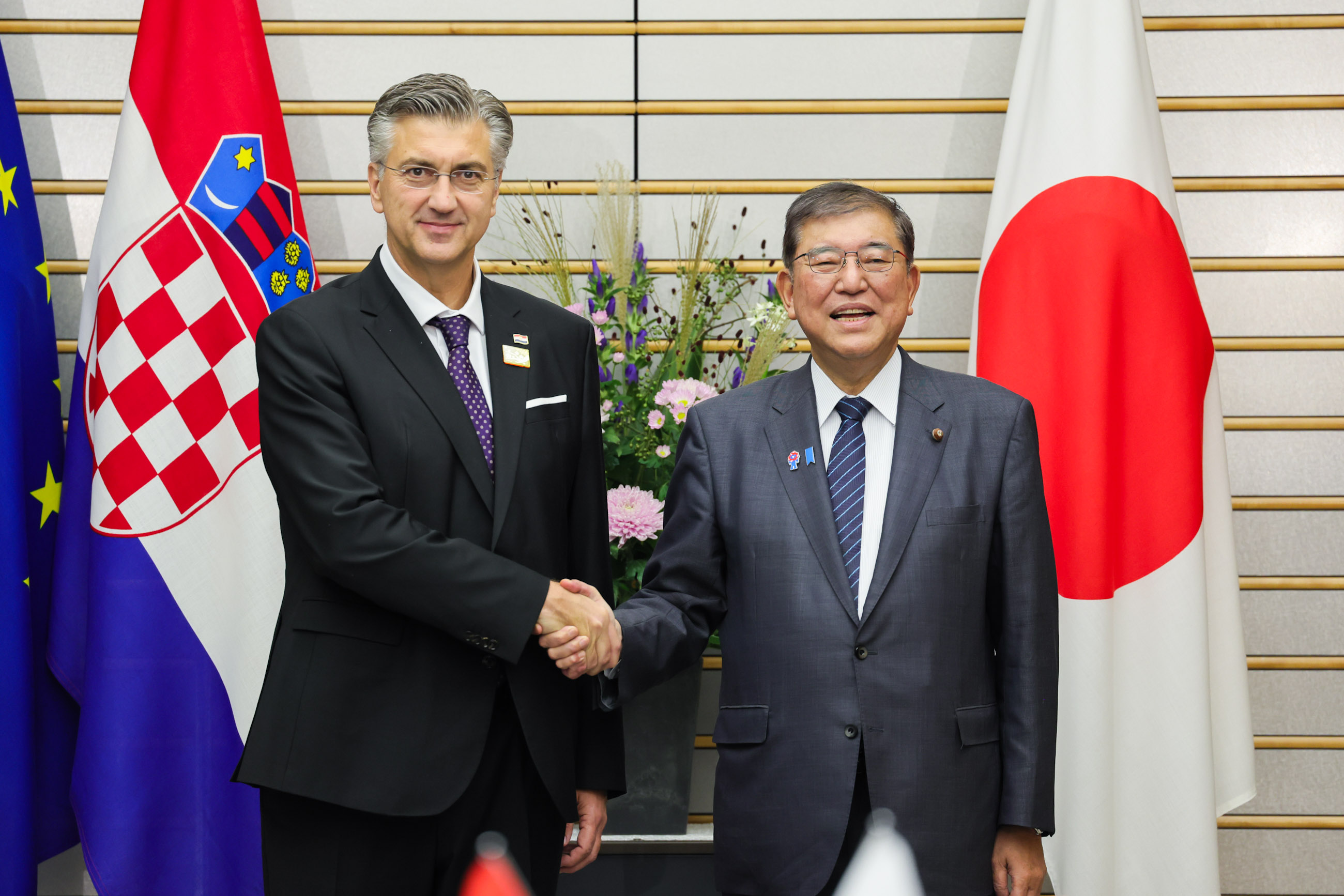 Japan-Croatia Summit Meeting (1)