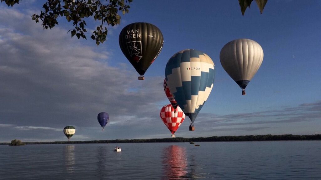 Video. Croatia hosts fourth open hot air balloon championship in Prelog