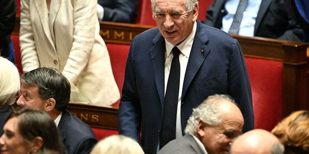 Opinion | Neoliberalism in France Receives a New Blow as Yet Another Government Falls