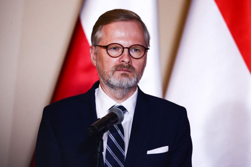 Three Czech helicopters deployed to Poland after Russian drone incursions